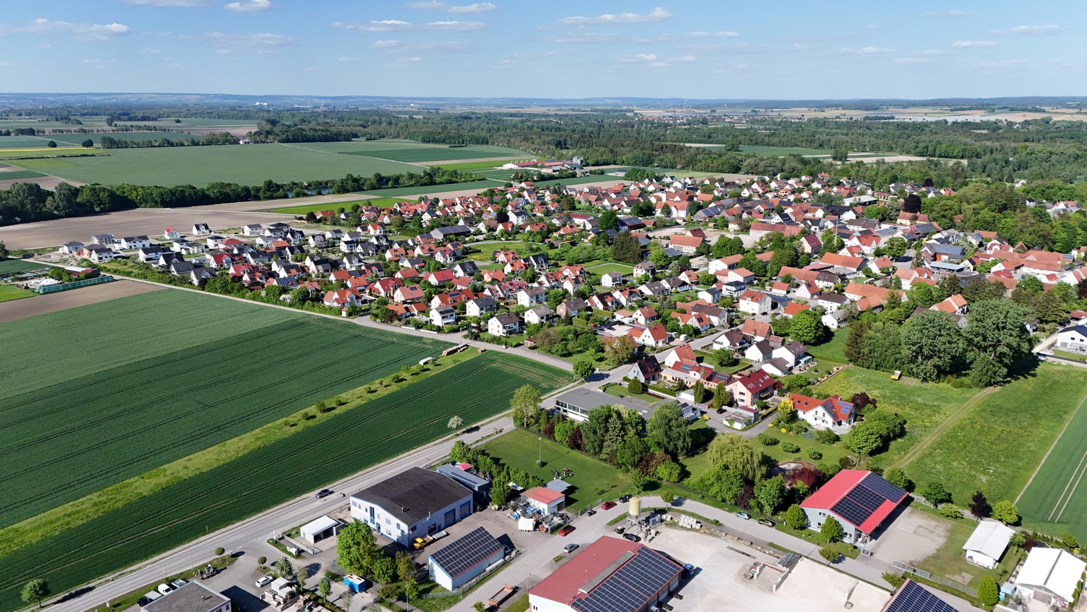 Drohnenaufnahme Ellgau