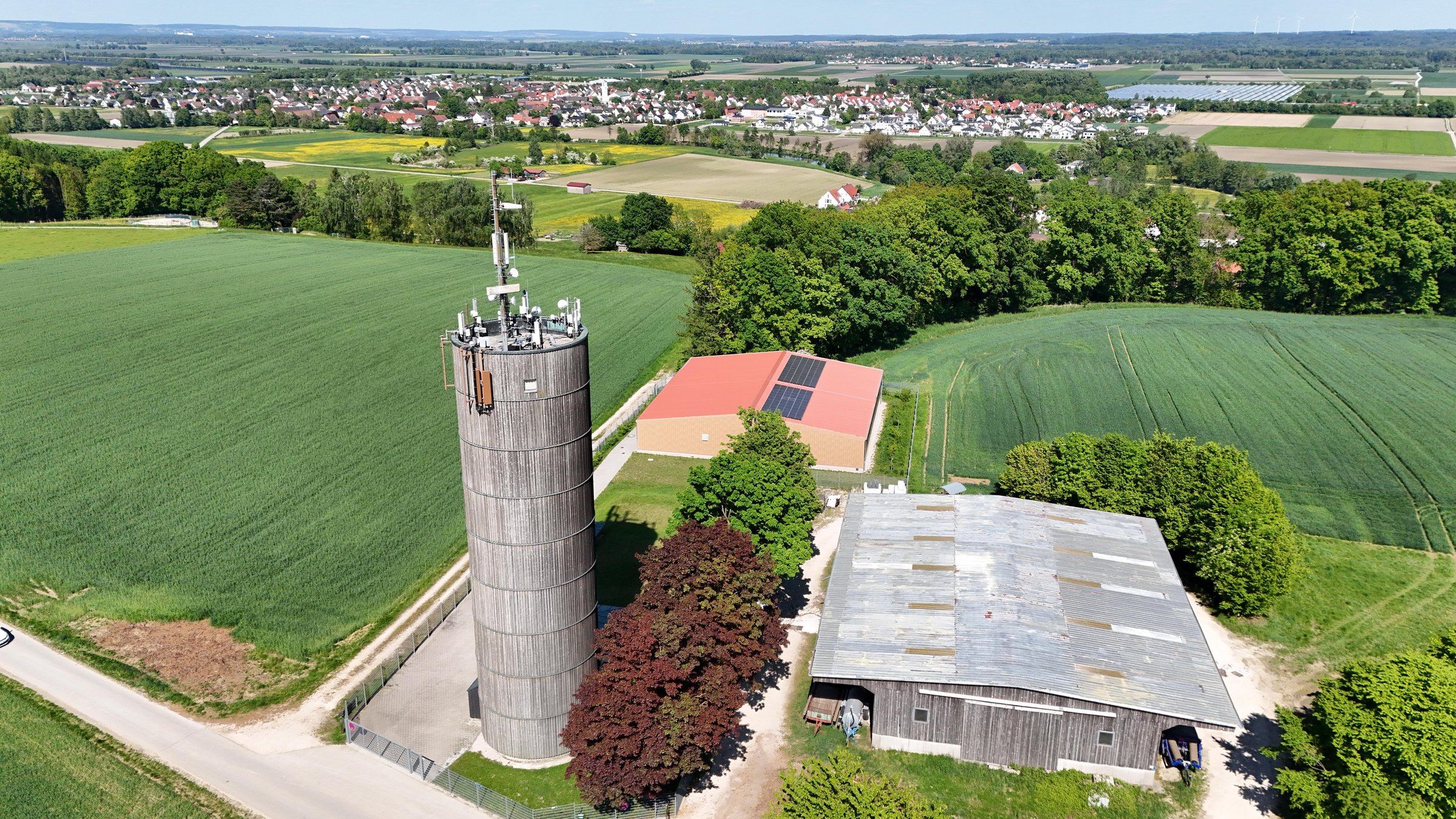 Hochbehälter und Wasserturm Luftbild Hochbehälter und Wasserturm